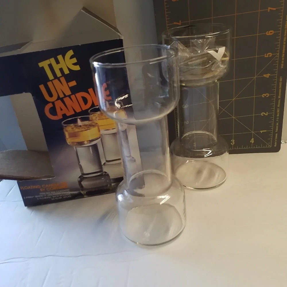 THE UN-CANDLE VINTAGE NEW IN BOX CORNING Glass